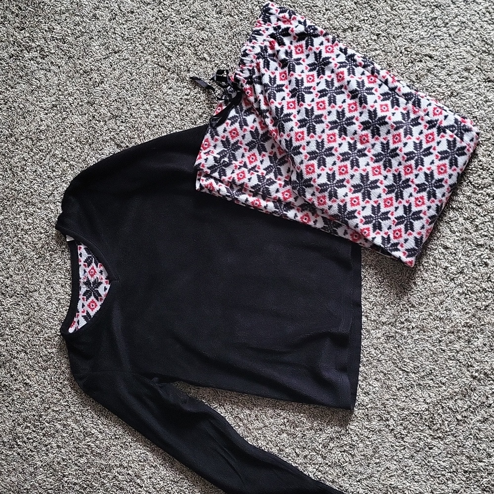 Croft & Barrow pajama set